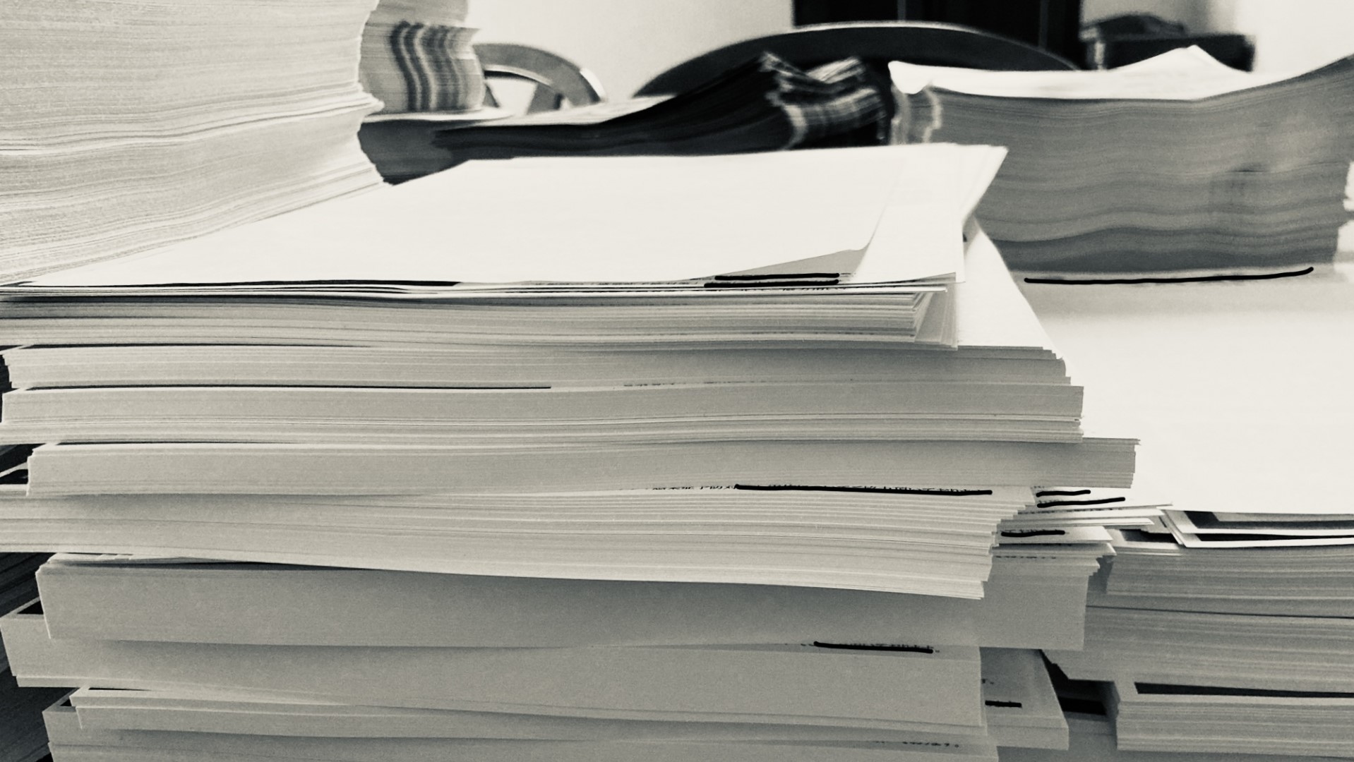 真贋調査で必要な書類を用意する